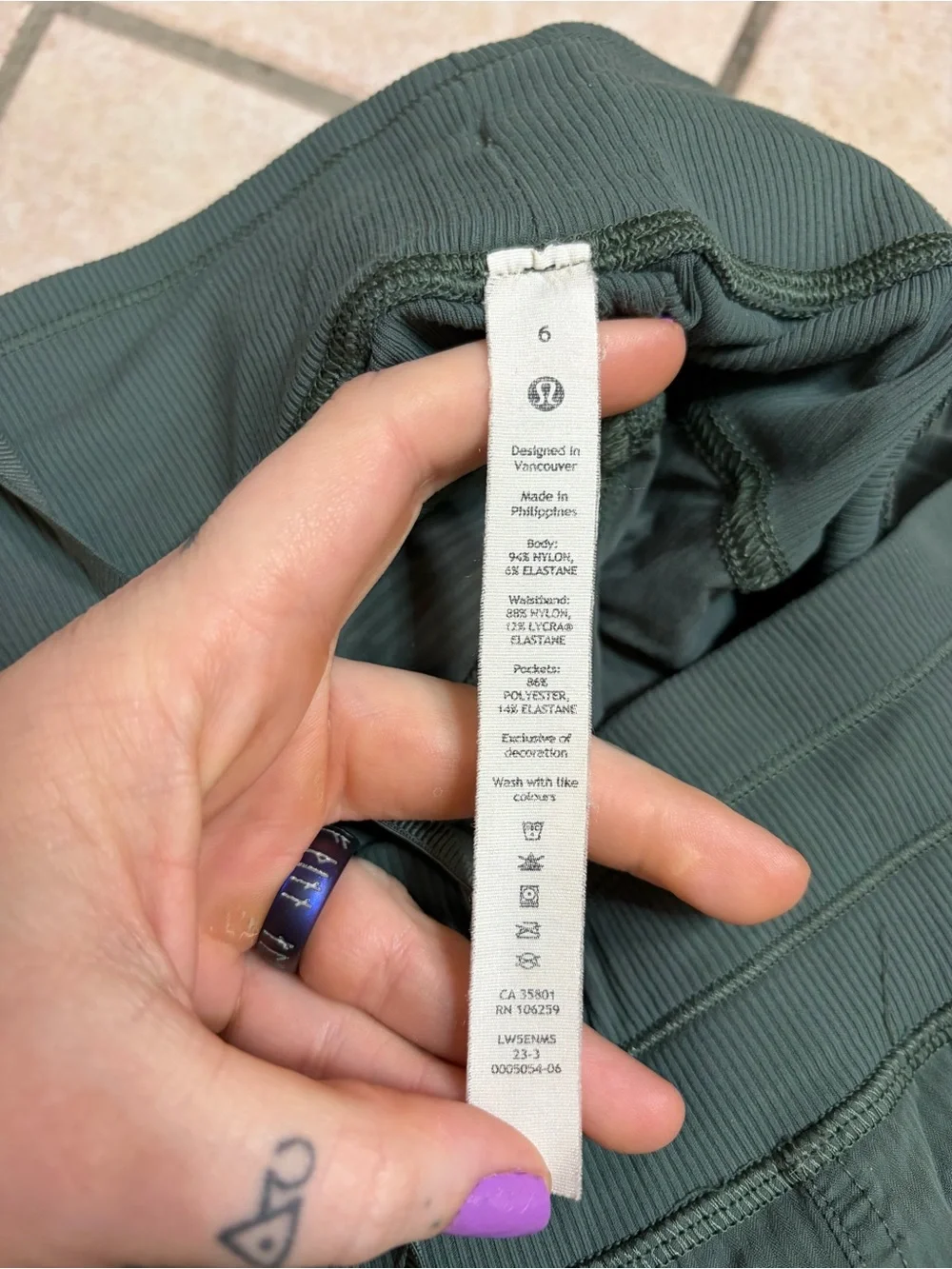 Lululemon Dance Studio Mid-Rise Jogger 29” Full Length (Dark Forest) Size 6